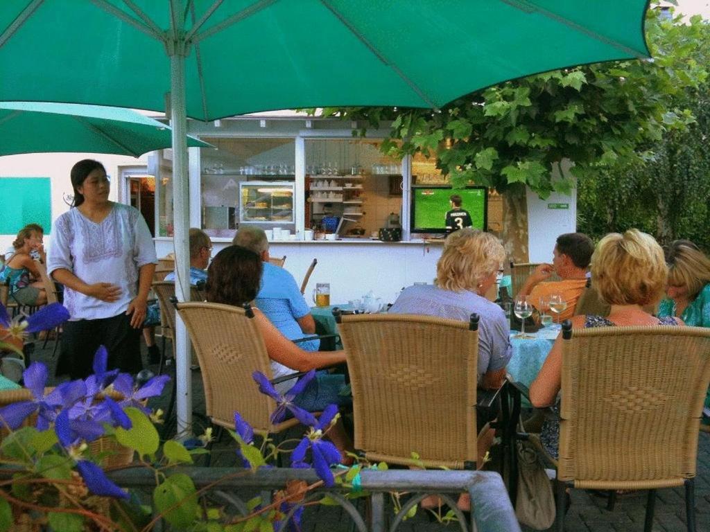 Panorama-Cafe Moselgarten Alf Exterior photo